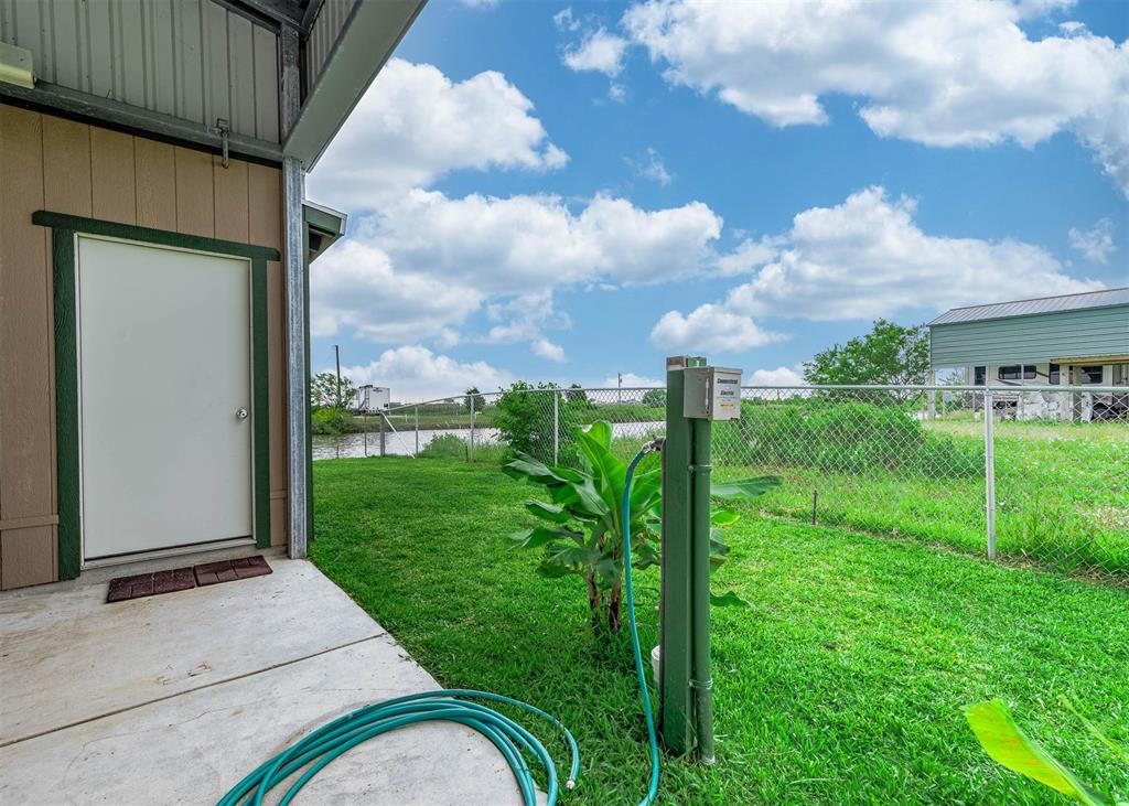 351 Mariner Street, Sargent, Texas image 16