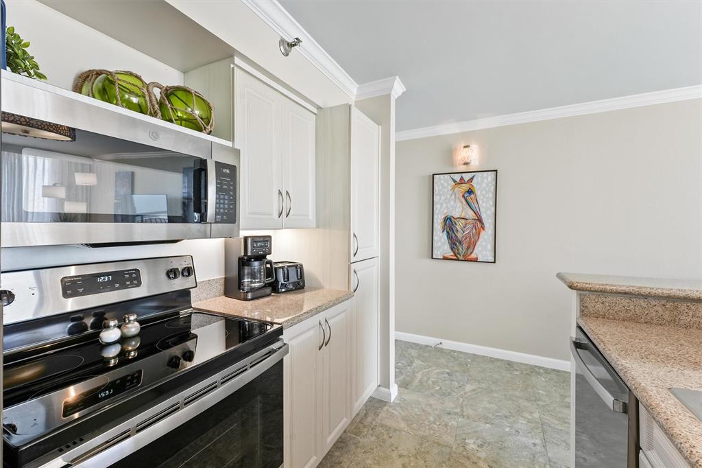 5220 Seawall Boulevard #1036B, Galveston, Texas image 9