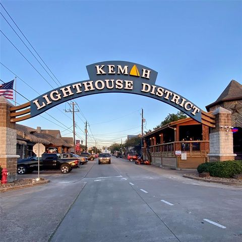 A home in Kemah