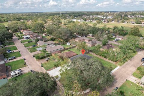 A home in Alvin