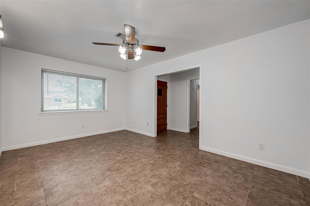 Houston, Texas 77015, United States, 3 Bedrooms Bedrooms, ,2 BathroomsBathrooms,Residential,Active,48037