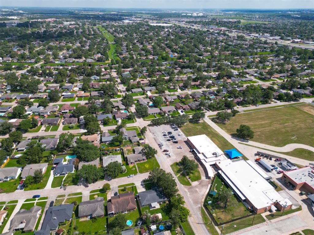 Houston, Texas 77015, United States, 3 Bedrooms Bedrooms, ,2 BathroomsBathrooms,Residential,Active,48037