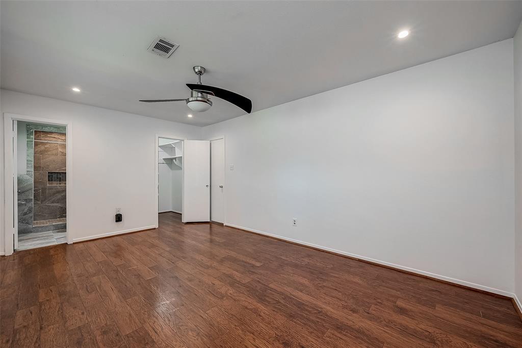 Houston, Texas 77015, United States, 3 Bedrooms Bedrooms, ,2 BathroomsBathrooms,Residential,Active,48037