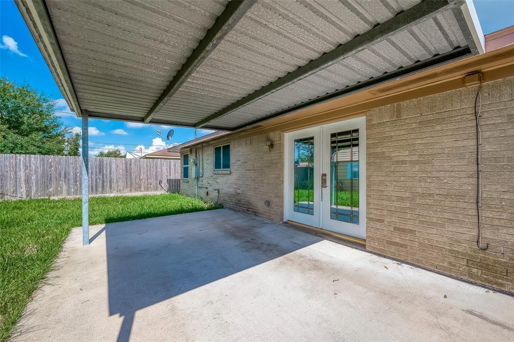 Houston, Texas 77015, United States, 3 Bedrooms Bedrooms, ,2 BathroomsBathrooms,Residential,Active,48037