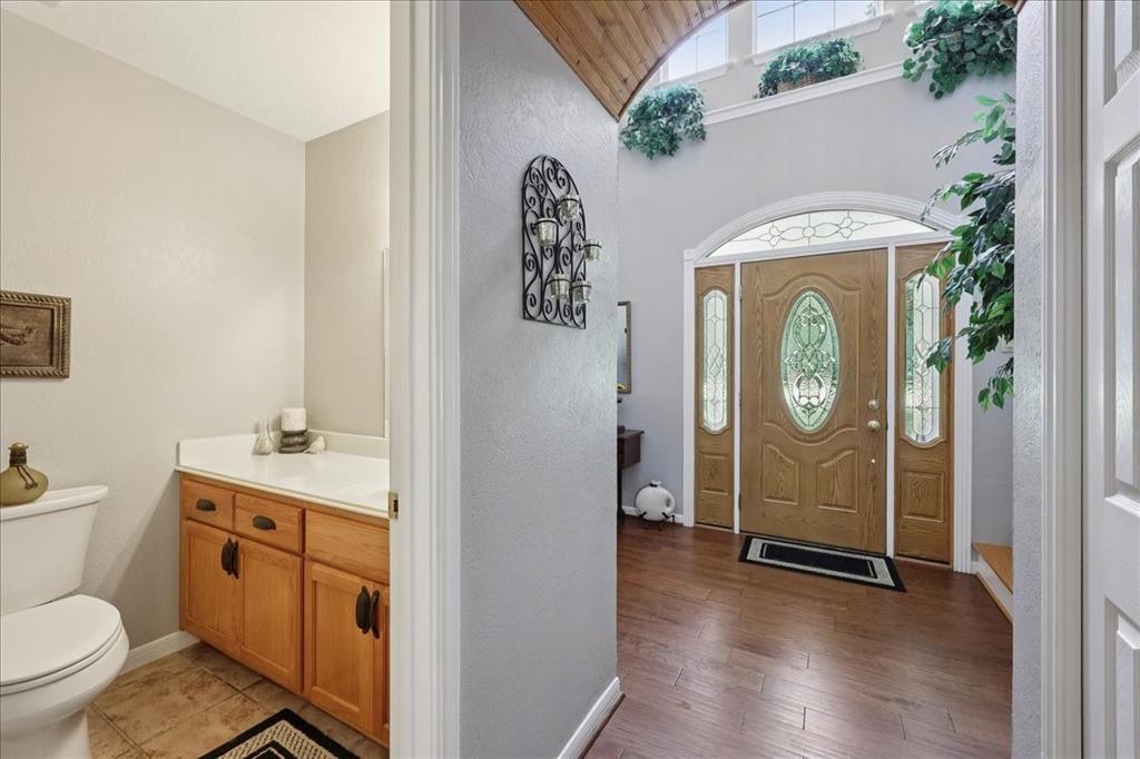 1000 Forsythia Drive