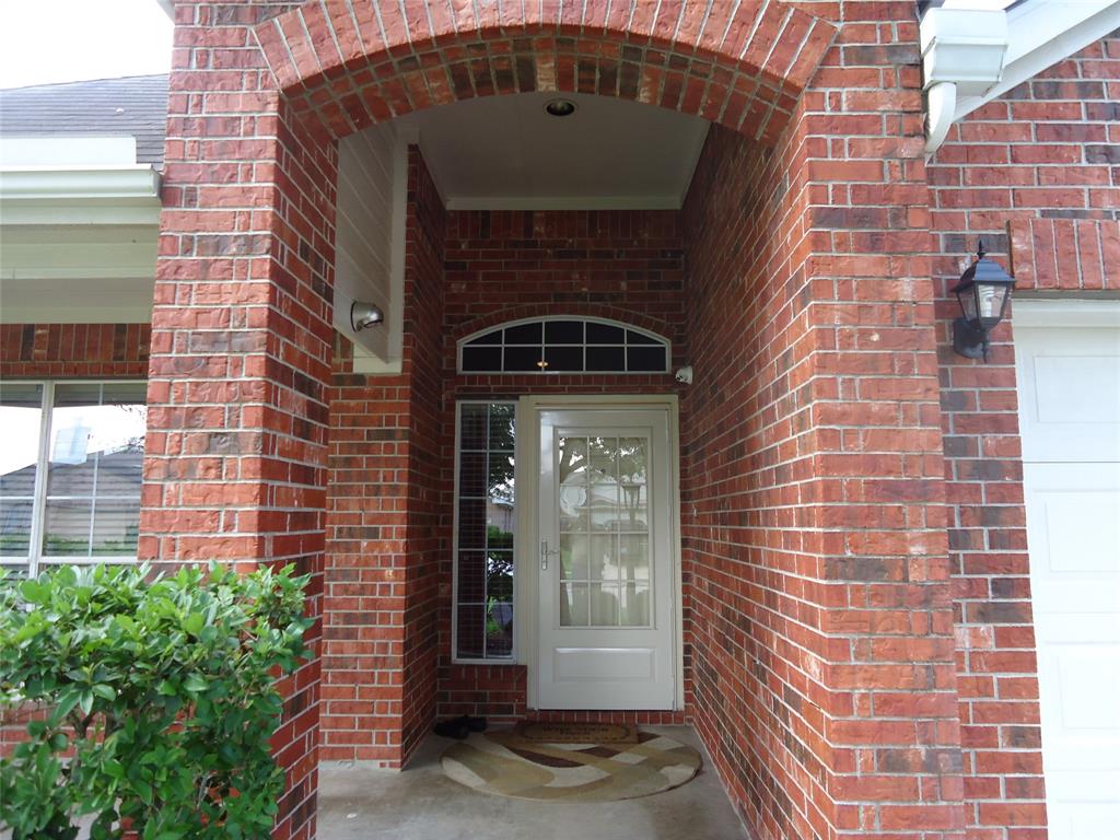 5611 Eagle Sky Boulevard
