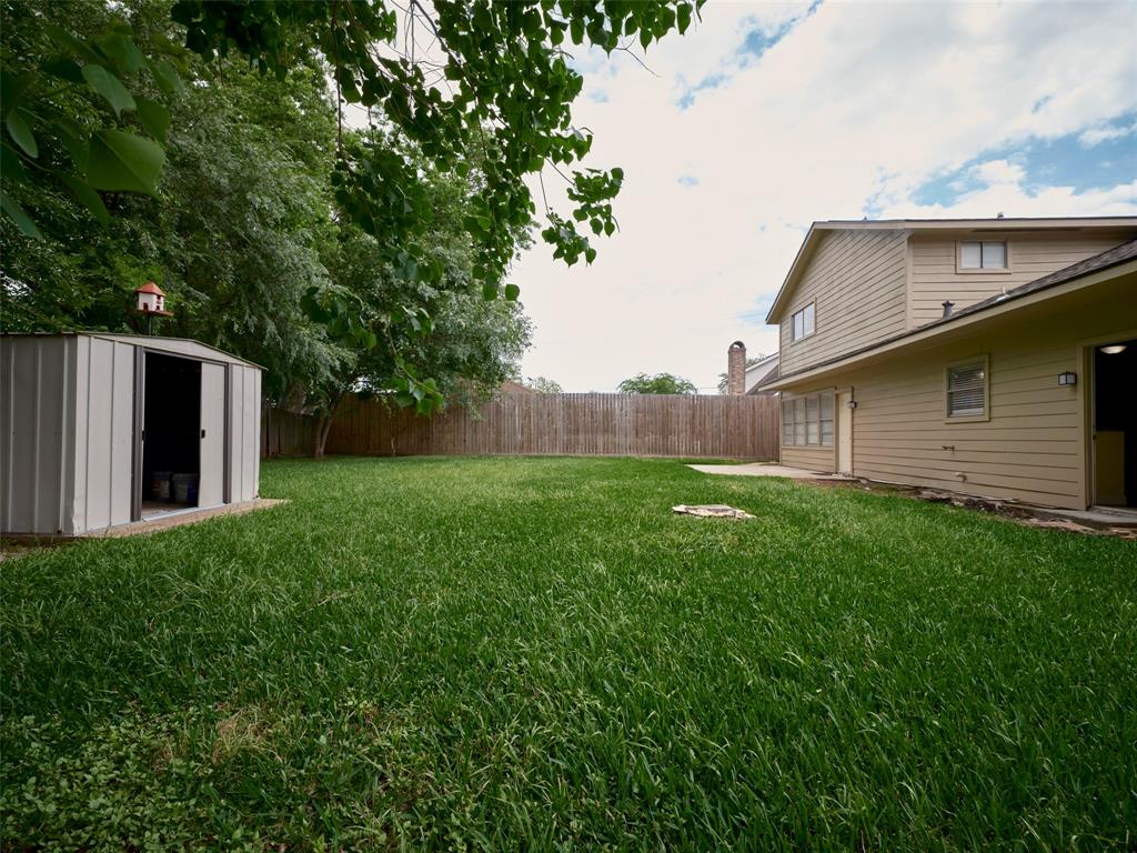 11706 Blair Meadow Drive, Meadows Place, Texas image 32