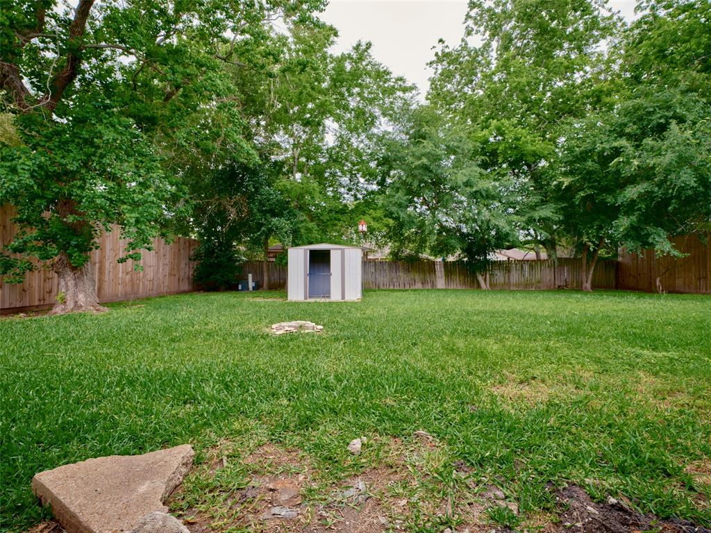 11706 Blair Meadow Drive, Meadows Place, Texas image 31