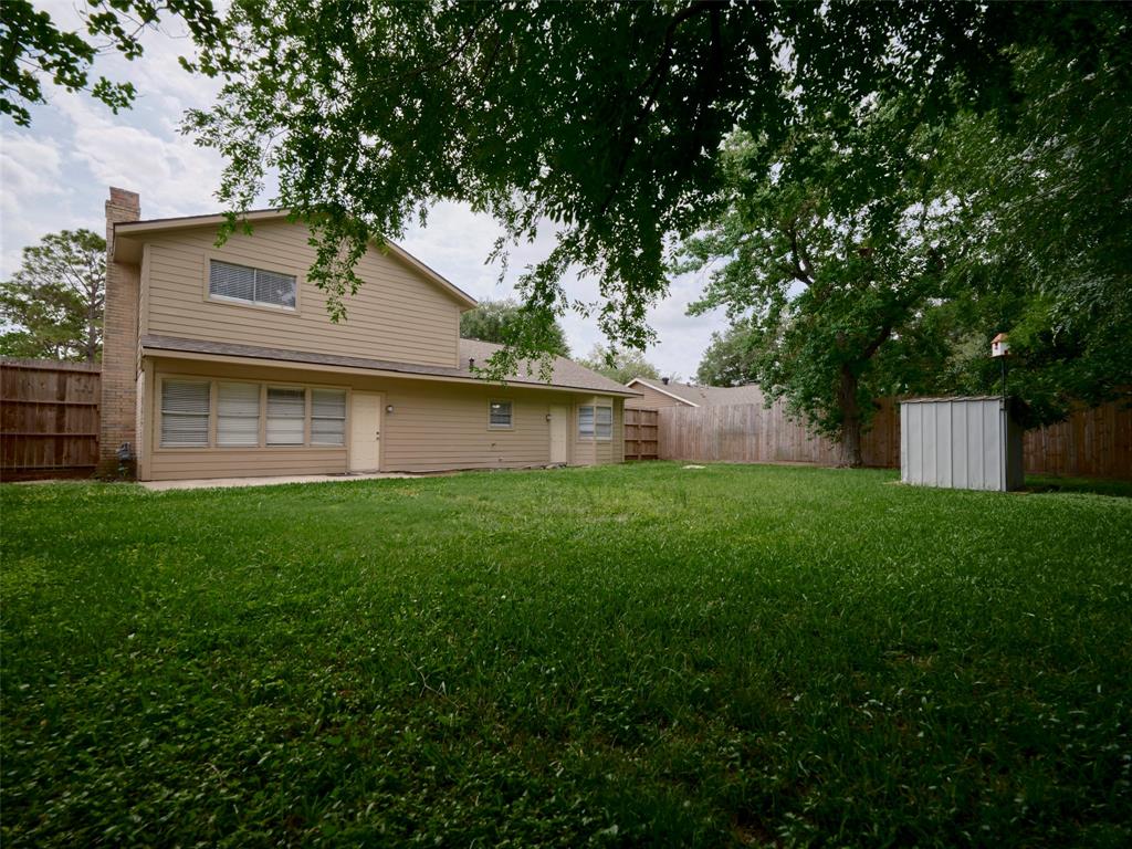 11706 Blair Meadow Drive, Meadows Place, Texas image 33