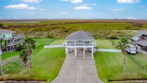 A home in Port Bolivar