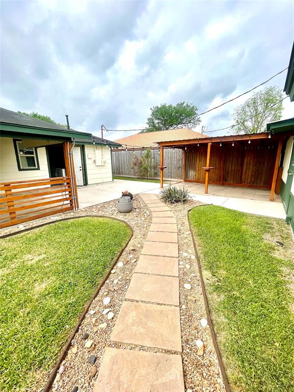 3709 Cedarcrest Drive, Pasadena, Texas image 25