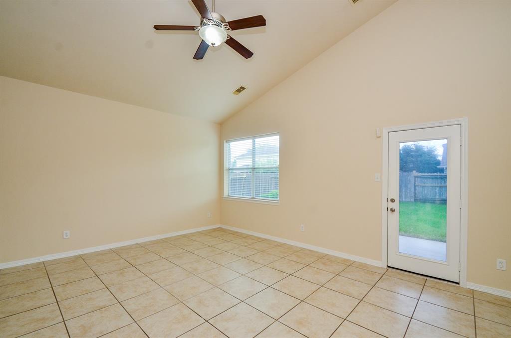 13108 Southern Way Lane, Pearland, Texas image 16