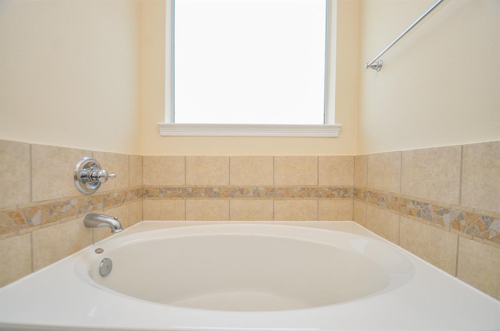 13108 Southern Way Lane, Pearland, Texas image 20