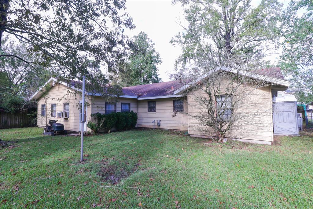 4295 Harding Drive, Beaumont, Texas image 2