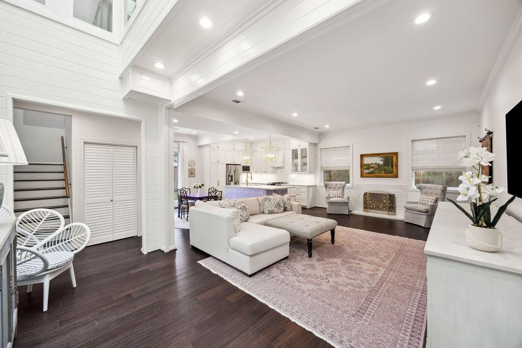 6000 Sugar Hill Drive #1, Houston, Texas image 5
