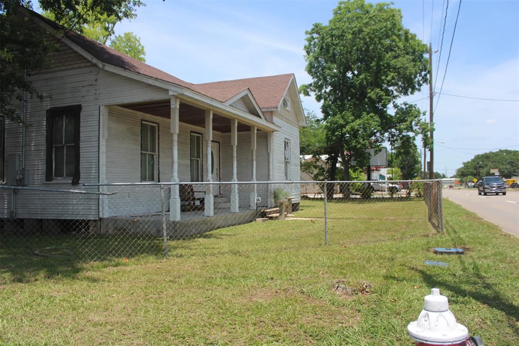 306 E Main Street, Tomball, Texas image 2