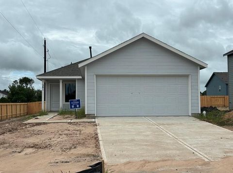 A home in Angleton