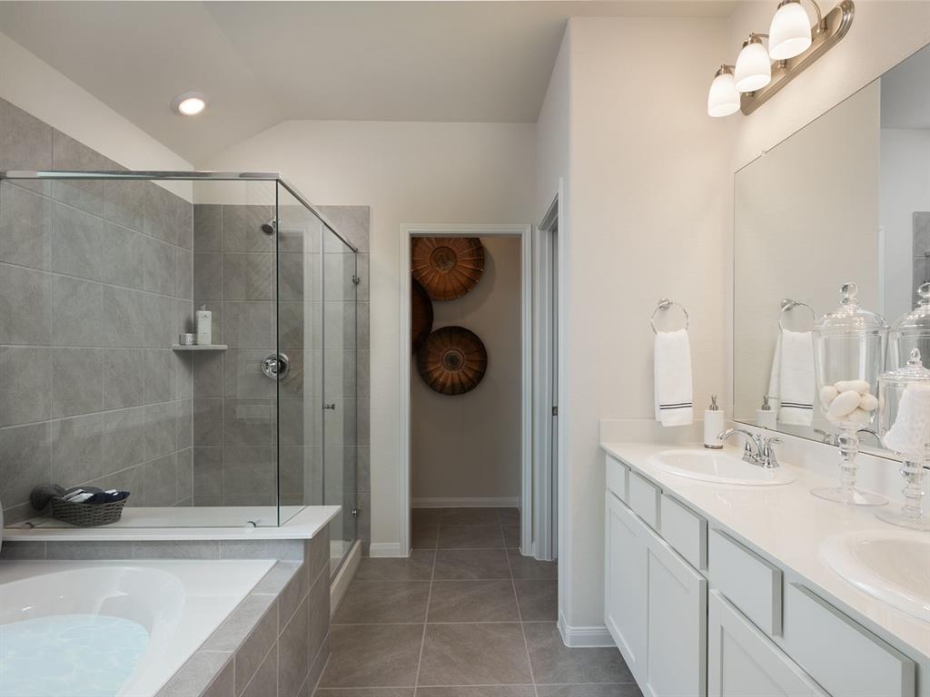 5229 Oakheath Forest Lane, Pearland, Texas image 6