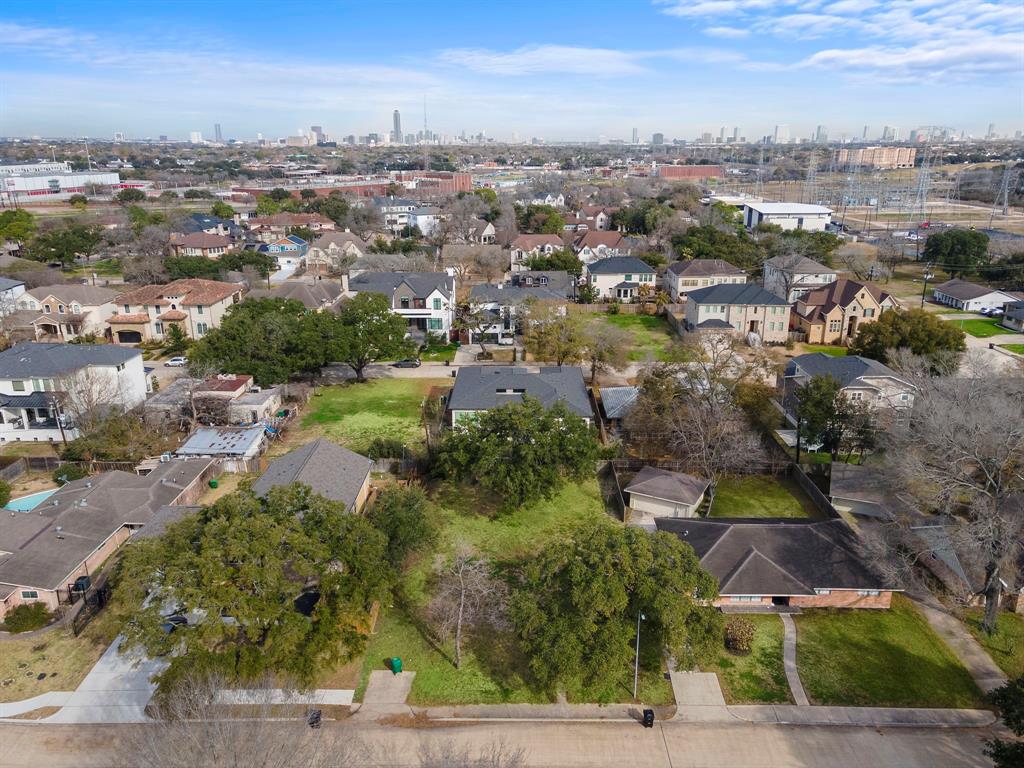 4314 Woodvalley Drive, Houston, Texas image 10