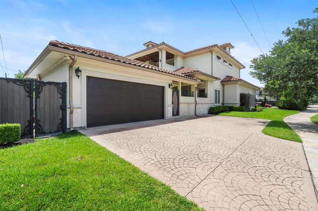 9761 Westview Drive
