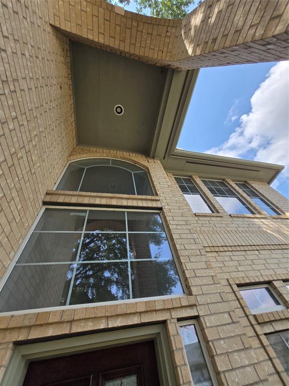 800 Mulligan Court