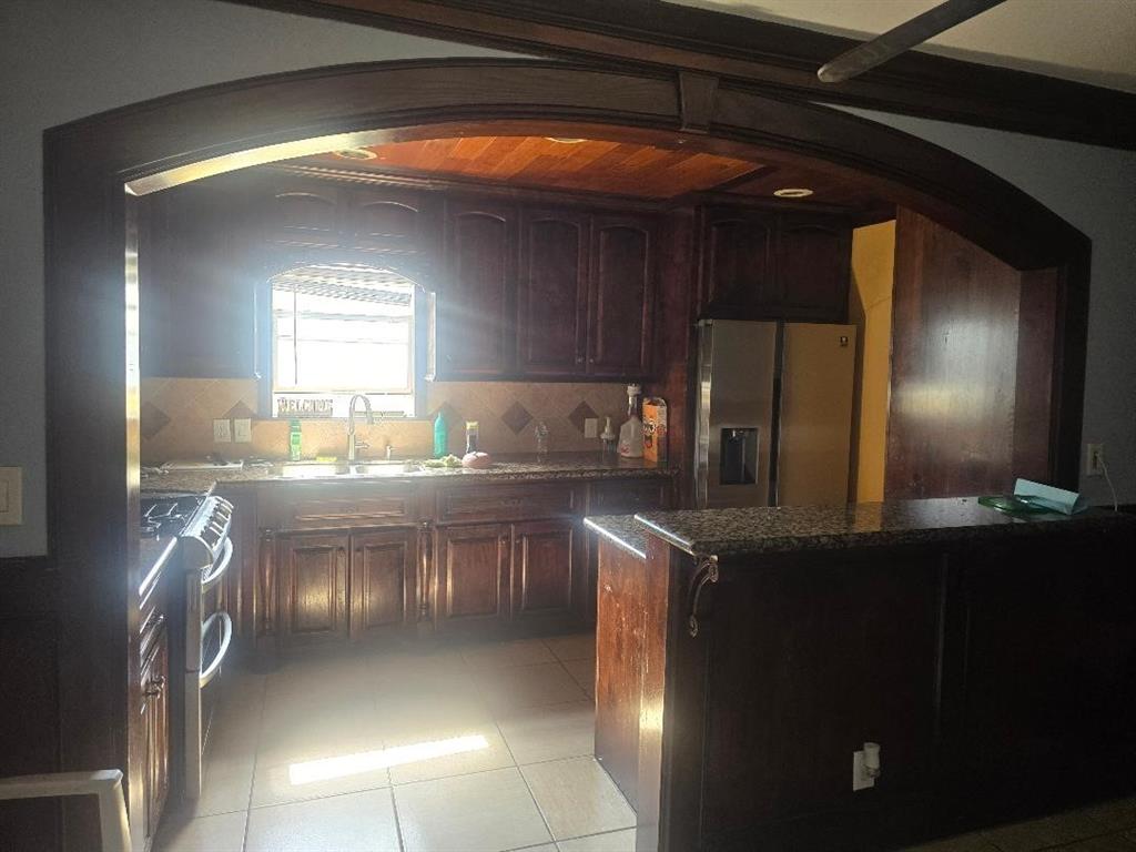 8205 Appleton Street, Houston, Texas image 13