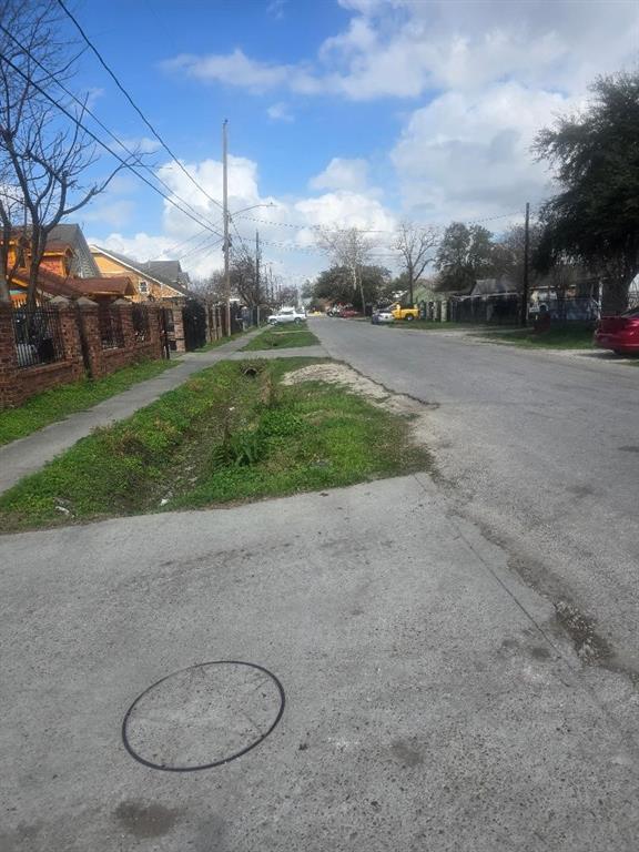 8205 Appleton Street, Houston, Texas image 16