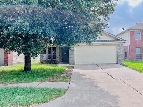 Single Family Residence in Houston TX 10906 Maple Bough Lane.jpg