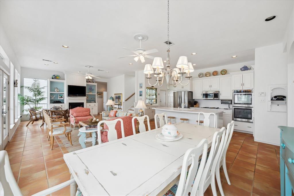 4100 Sand Crab Lane, Galveston, Texas image 13