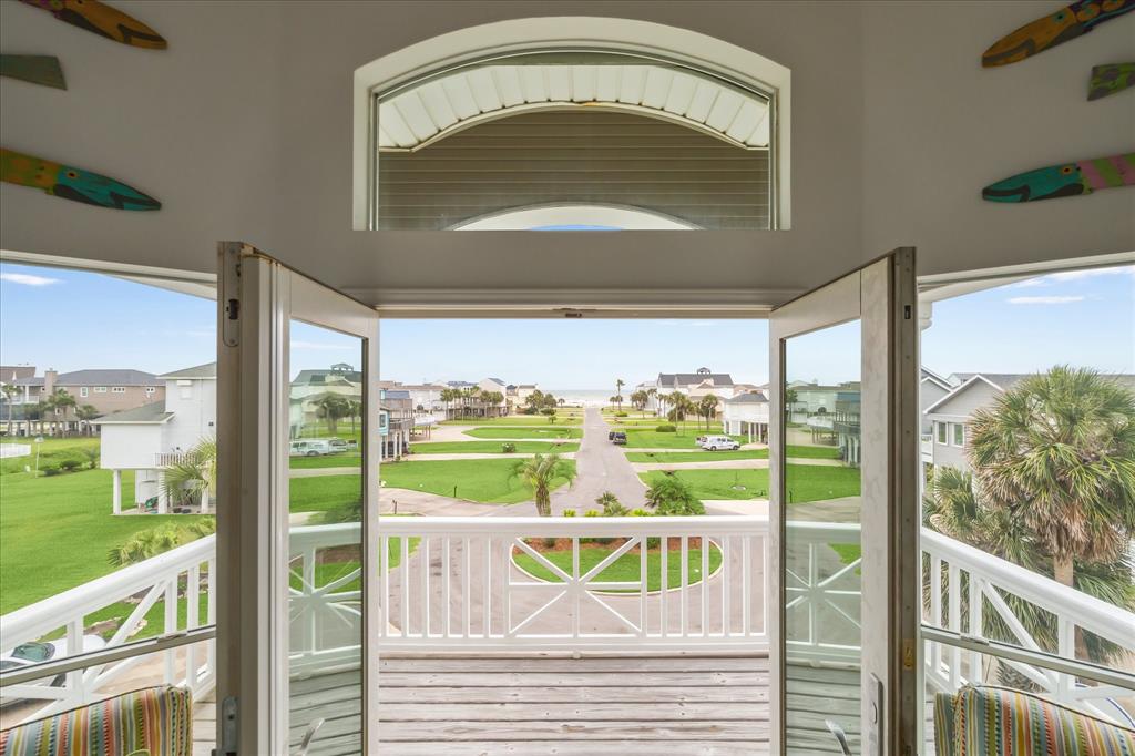 4100 Sand Crab Lane, Galveston, Texas image 30
