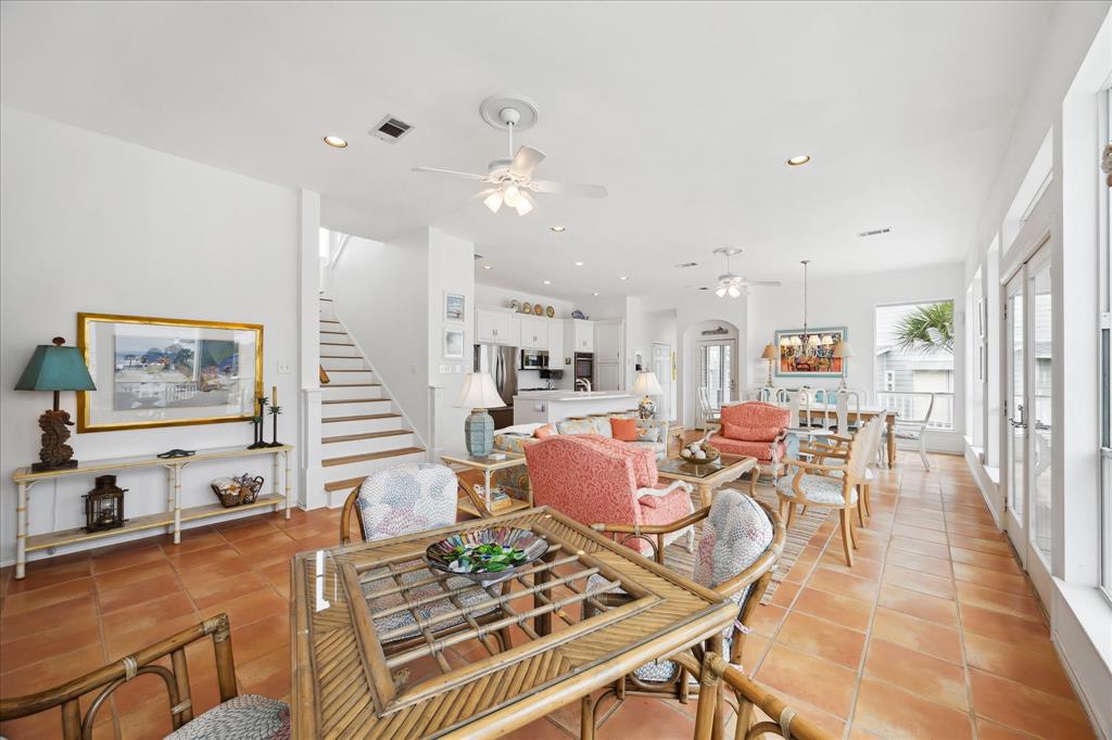 4100 Sand Crab Lane, Galveston, Texas image 7