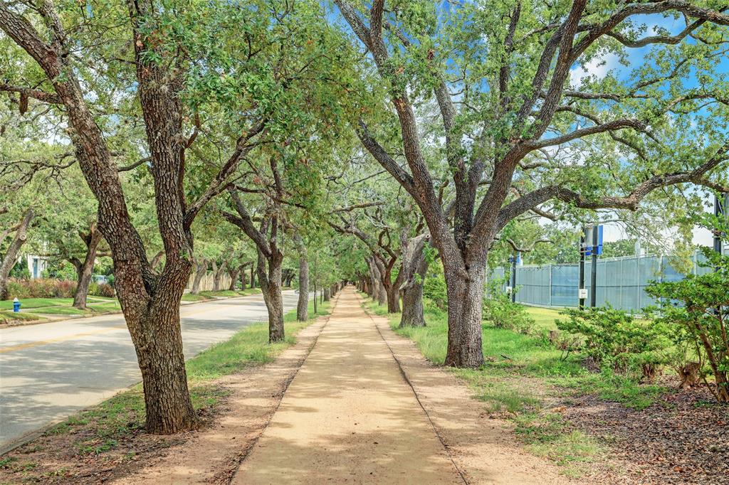 3905 Willowbend Point Drive Dr, Houston, Texas image 36