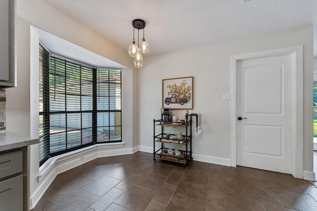2453 Ripplewood Drive, Conroe, Texas image 21