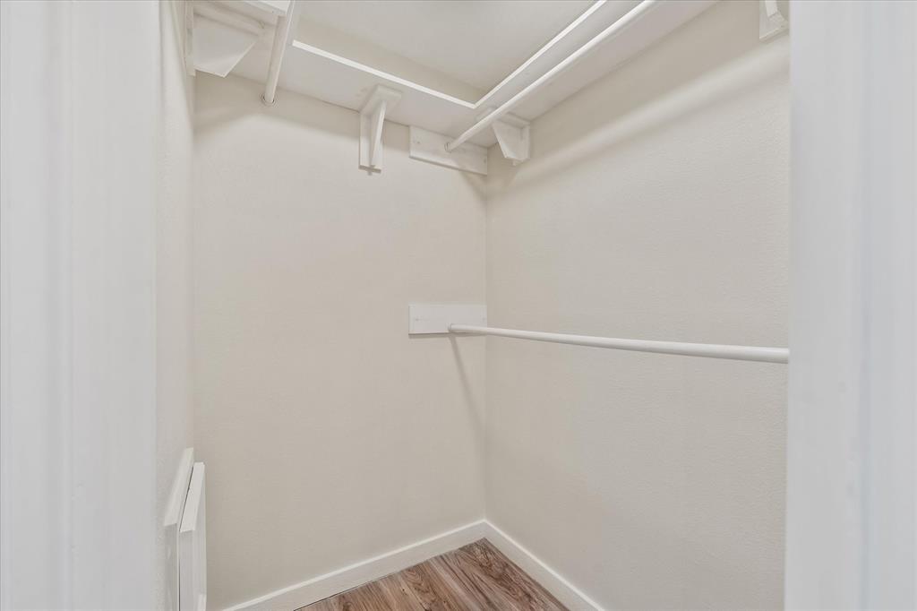 2453 Ripplewood Drive, Conroe, Texas image 30