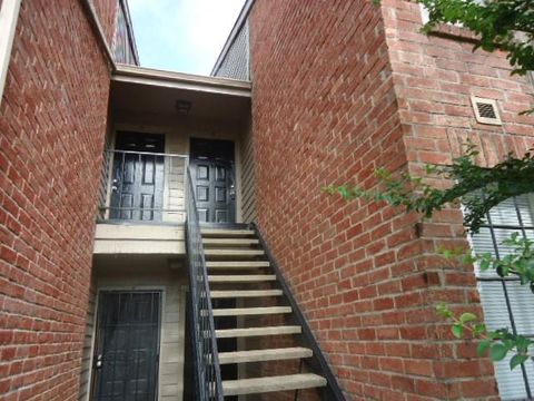 Photo of 12500 Sandpiper Drive #6, Houston, TX 77035 (MLS # 52721441)