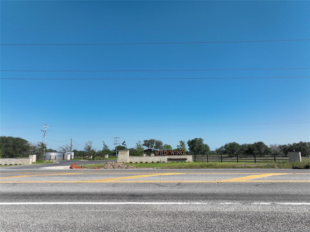 785 Gadwall Lane, Columbus, Texas image 11