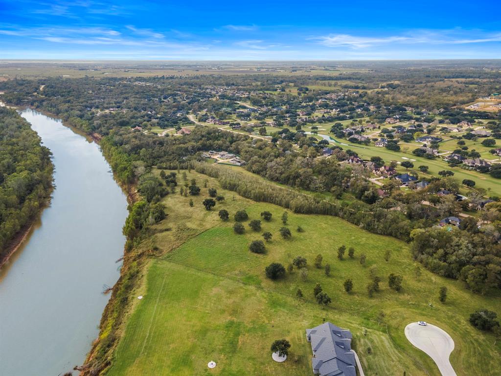 Riverbend Court, Fulshear, Texas image 11