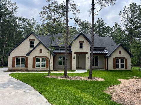 Single Family Residence in Huntsville TX 900 Lonestar Road Rd.jpg