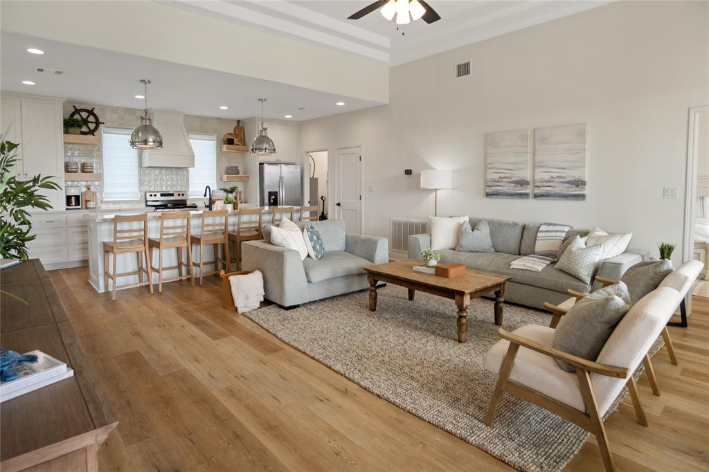 960 S Sage Road, Crystal Beach, Texas image 4