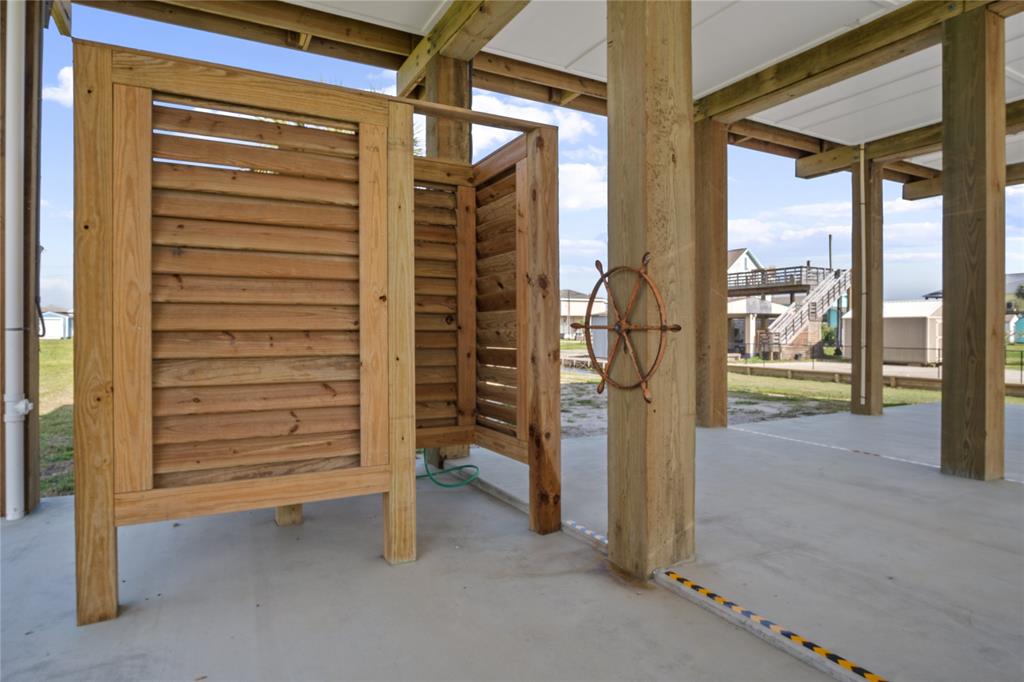960 S Sage Road, Crystal Beach, Texas image 36