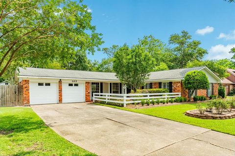 A home in Lake Jackson