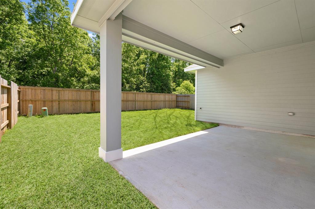 8435 Red Shiner Way, Fulshear, Texas image 20