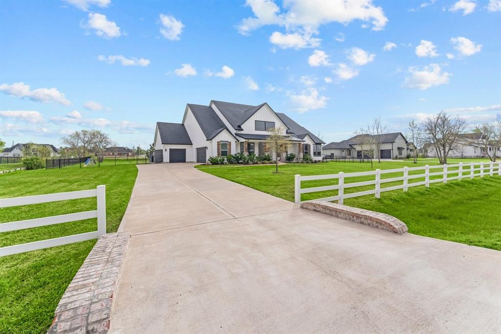 11903 W Border Oak Drive, Magnolia, Texas image 2