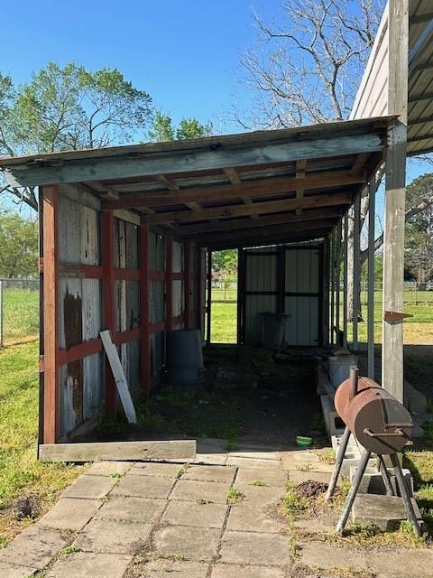 408 Dogwood Street, Wallis, Texas image 20