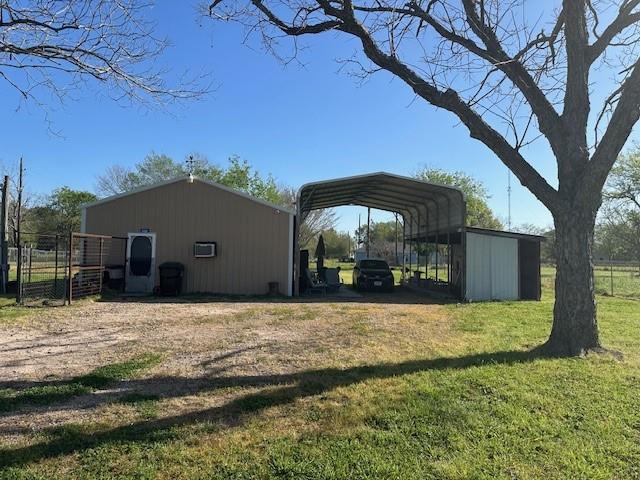 408 Dogwood Street, Wallis, Texas image 16