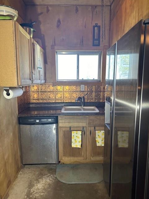 408 Dogwood Street, Wallis, Texas image 11