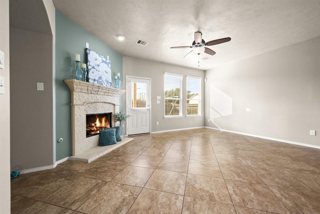 20231 Galena Falls Drive, Tomball, Texas image 15