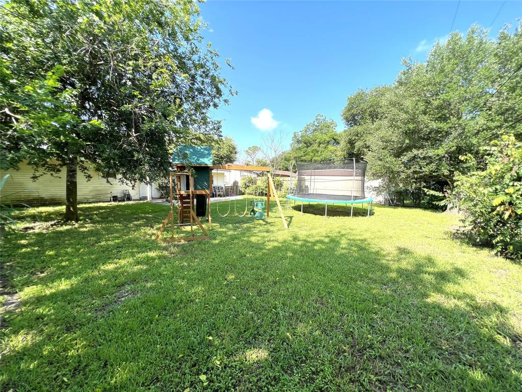 3508 Meadowlane Street, Victoria, Texas image 16