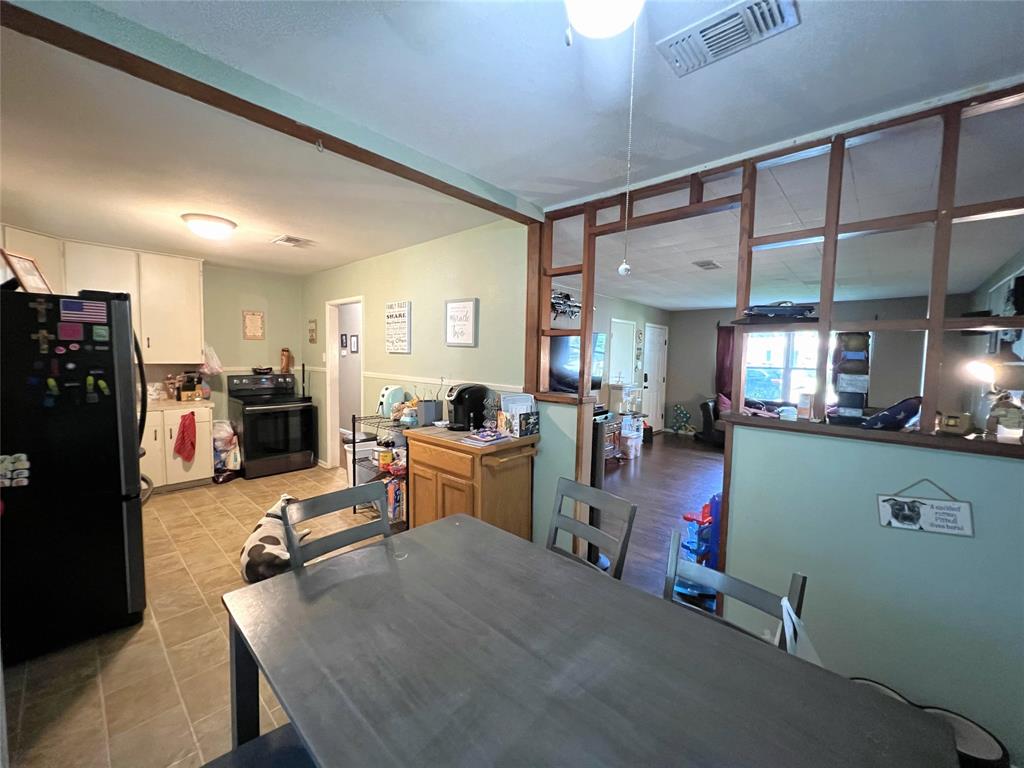 3508 Meadowlane Street, Victoria, Texas image 6
