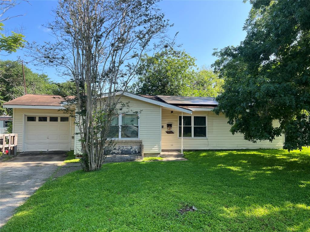 3508 Meadowlane Street, Victoria, Texas image 1